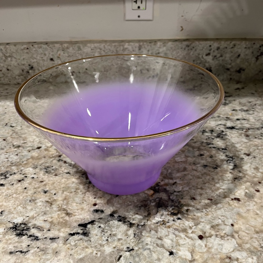 Vintage Mid Century Modern purple chip bowel.  Beautiful and rare color.